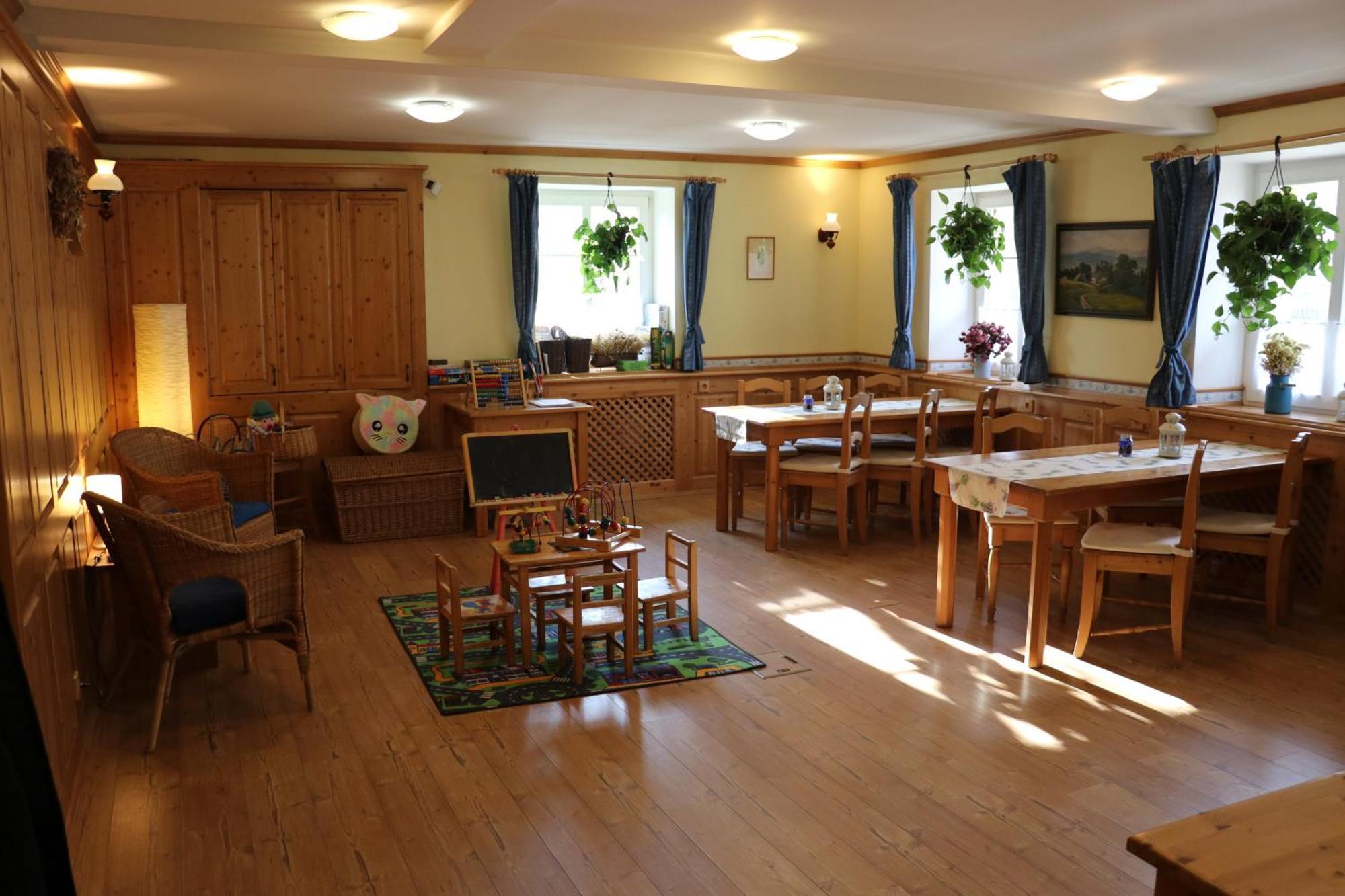 Rynoltice Apartmany Nad Stajemi - Jitravsky Dvorec מראה חיצוני תמונה